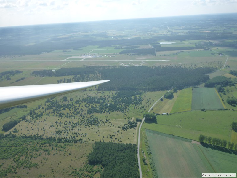 Flygfältet (3 km bana)